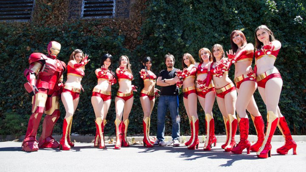 Alexandre Astier et les Iron girls à comic con' Paris